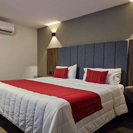 Hotel Granada Puebla Extérieur photo
